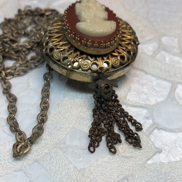 VNTG Heritage clock/pendant set - Picture 5 of 8